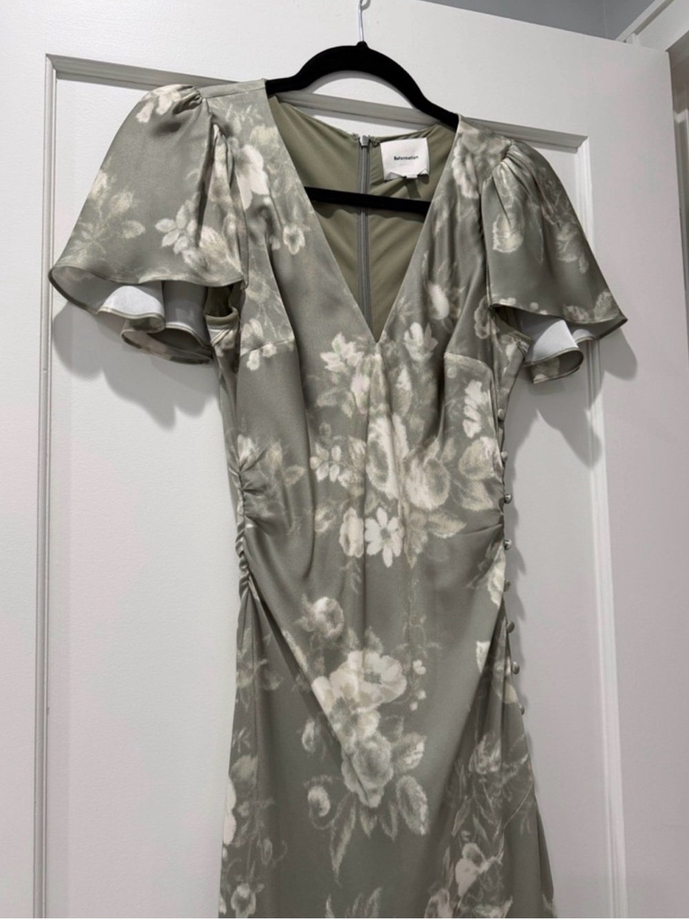 Reformation Vida Satin Maxi Dress | Vendela Floral Print Sage Ivory | Size 0 - Picture 11 of 16
